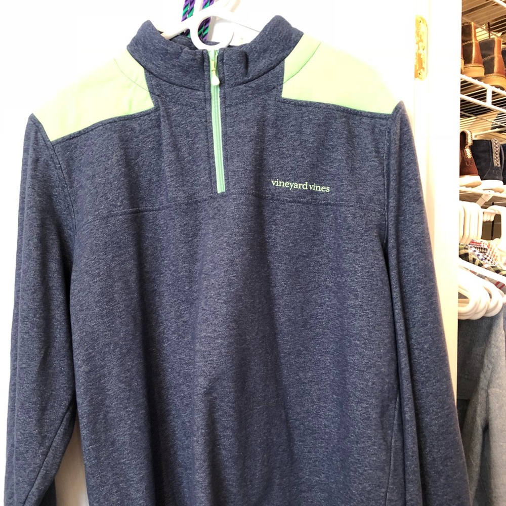 Men’s Vineyard Vines 1/4 zip size L